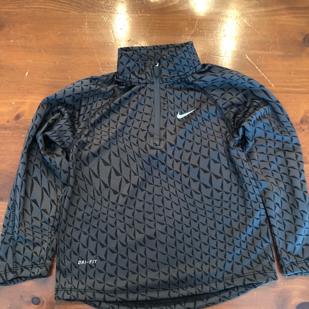 Nike boys quarter zip